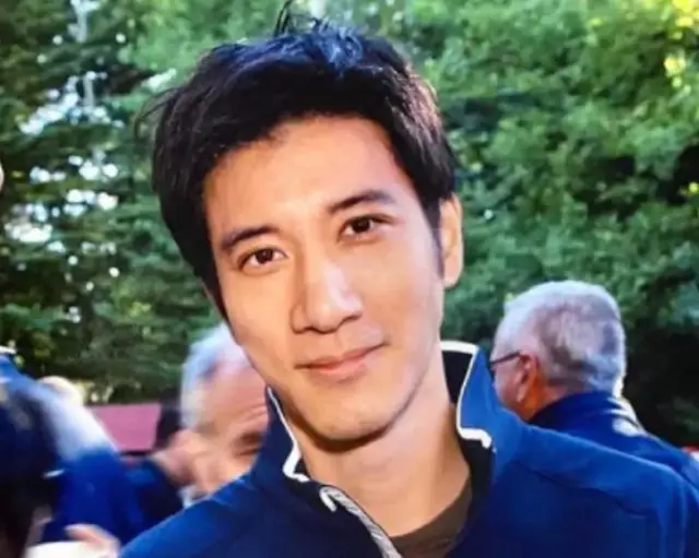 王力宏发文回应离婚(向李靓蕾道歉,坚决否认出轨)