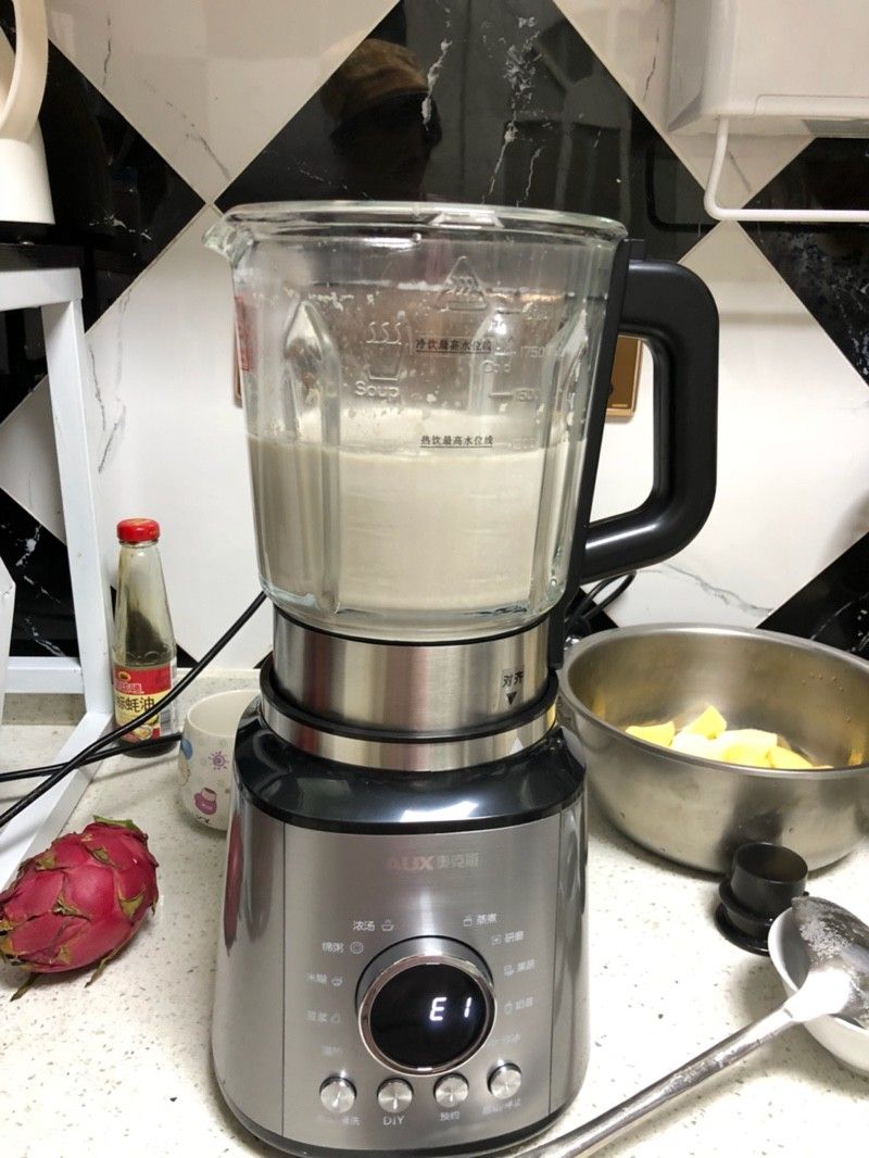 破壁机和豆浆机的区别哪个好(破壁机和豆浆机哪个更实用)