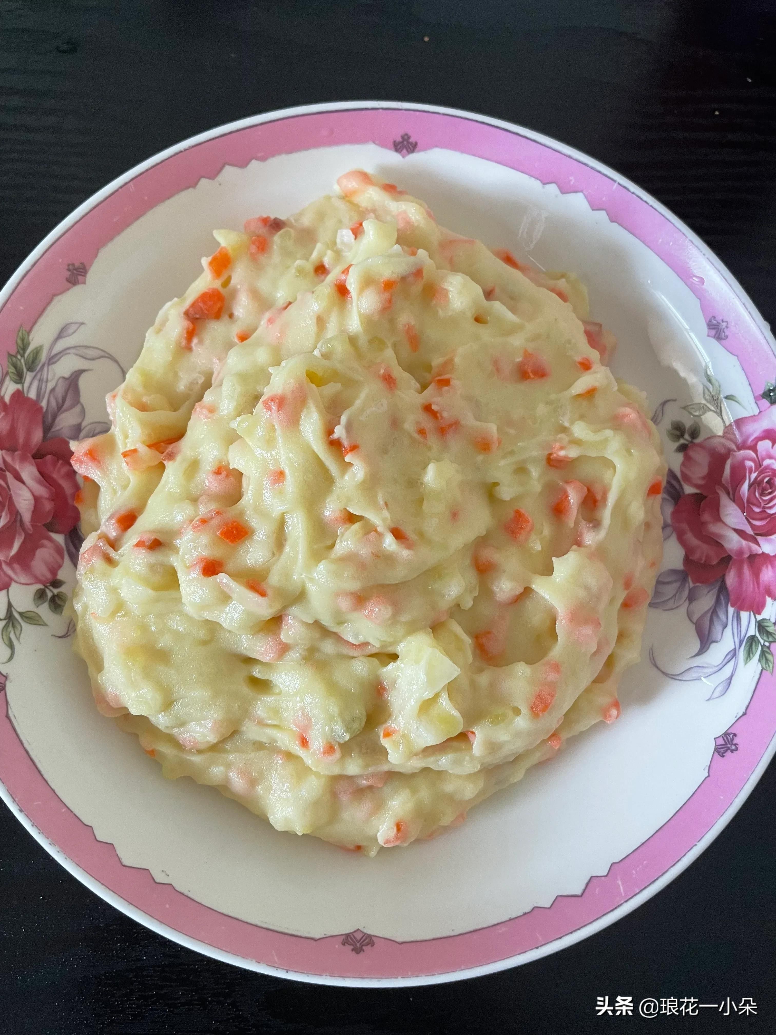 土豆泥饼怎么做好吃简单(土豆泥正宗的家常做法)
