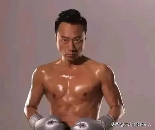 8位“荷尔蒙”爆棚的香港男神，明明长得不帅，却一个比一个有型