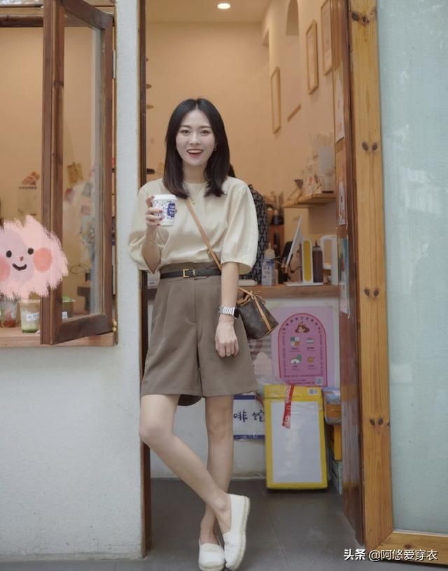 为什么你穿“杏色”很显土？那是你不会搭，最正确的配色指南送你