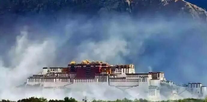 布达拉宫门票多少钱一个人(布达拉宫门票价格和参观路线)