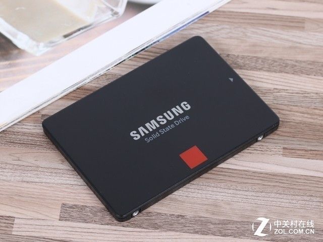 凭啥1TB SSD缩水成953GB？难不成是偷工减料？