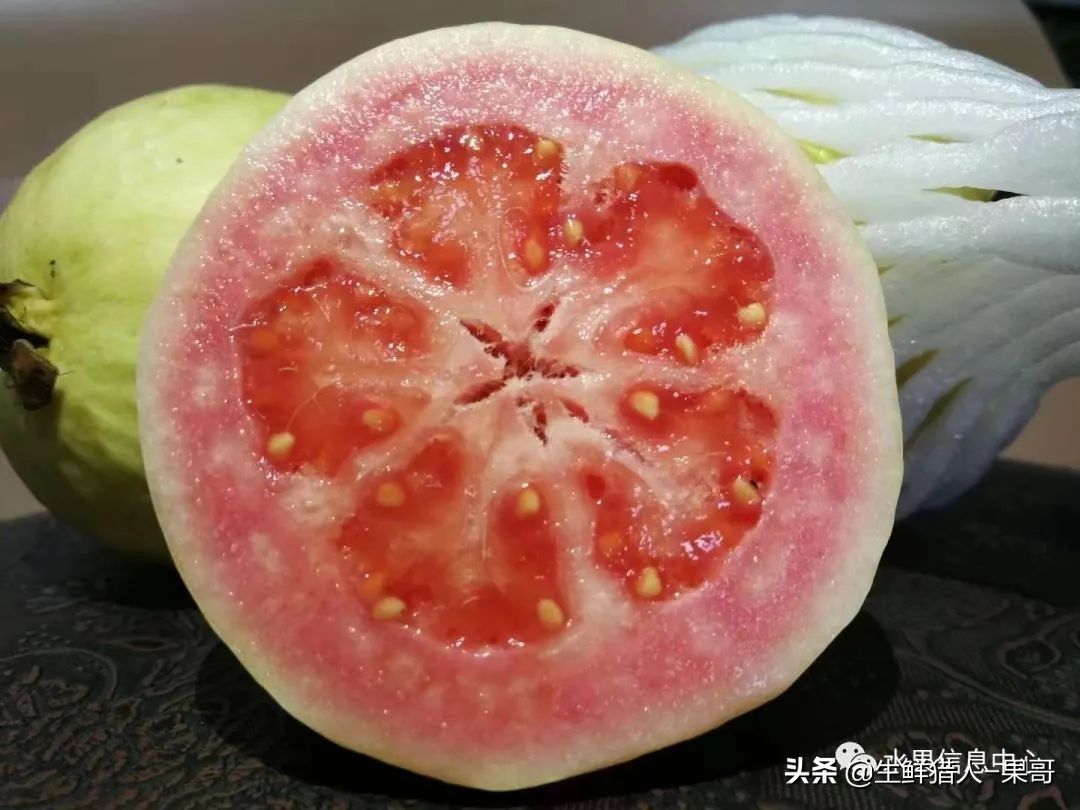 小众水果芭乐，又被茶饮店们带火了，最全芭乐说明书