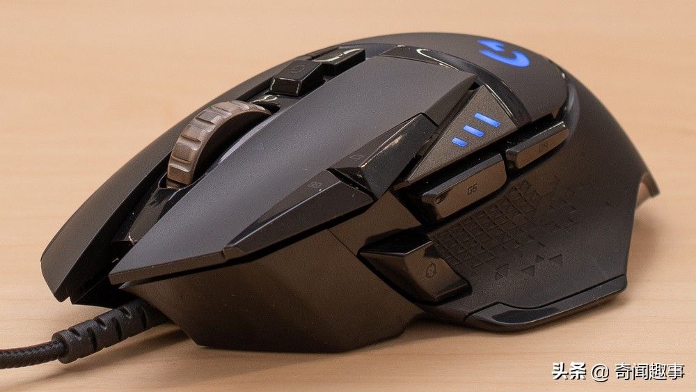 罗技 G502 HERO 鼠标评测（PDD售价 228性价比产品）