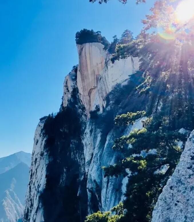 华山是哪个省市的旅游景点（华山值得去的景点）