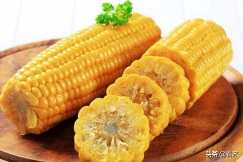 玉米的功效与作用有哪些好处(玉米的营养价值表)