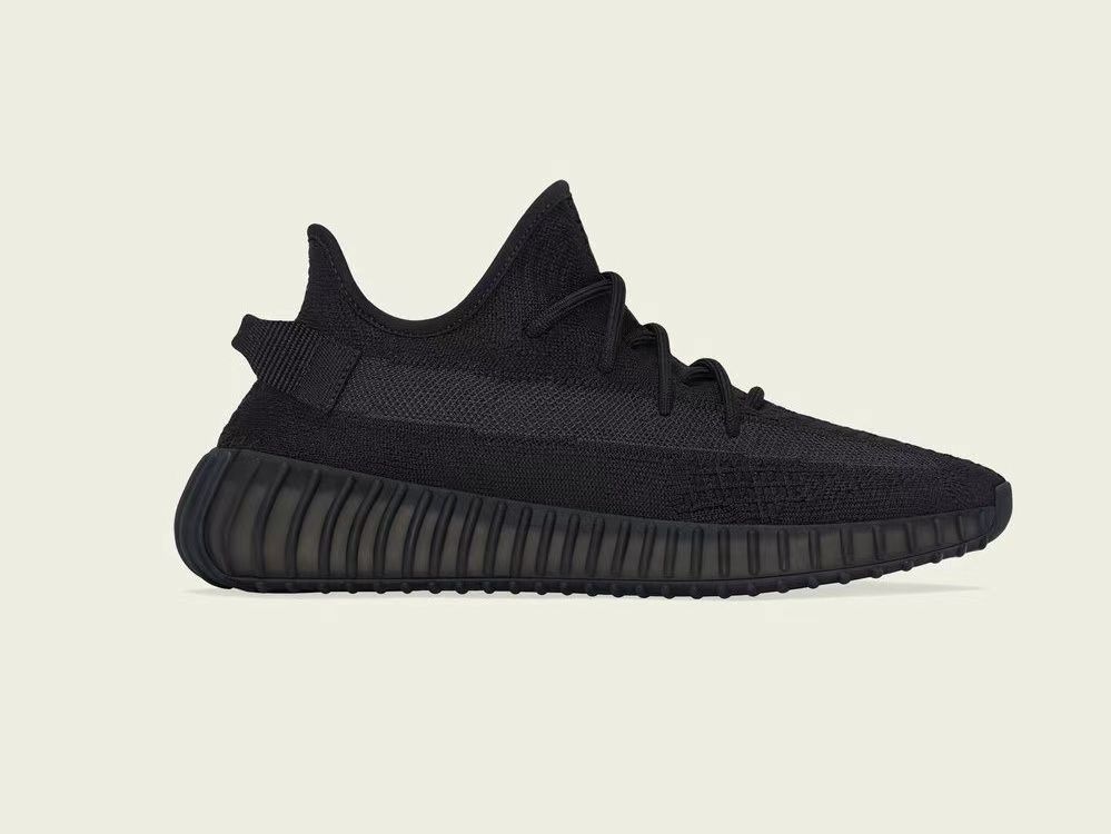 一周一专属，Yeezy正式走下神坛，你还“我永迪”吗？