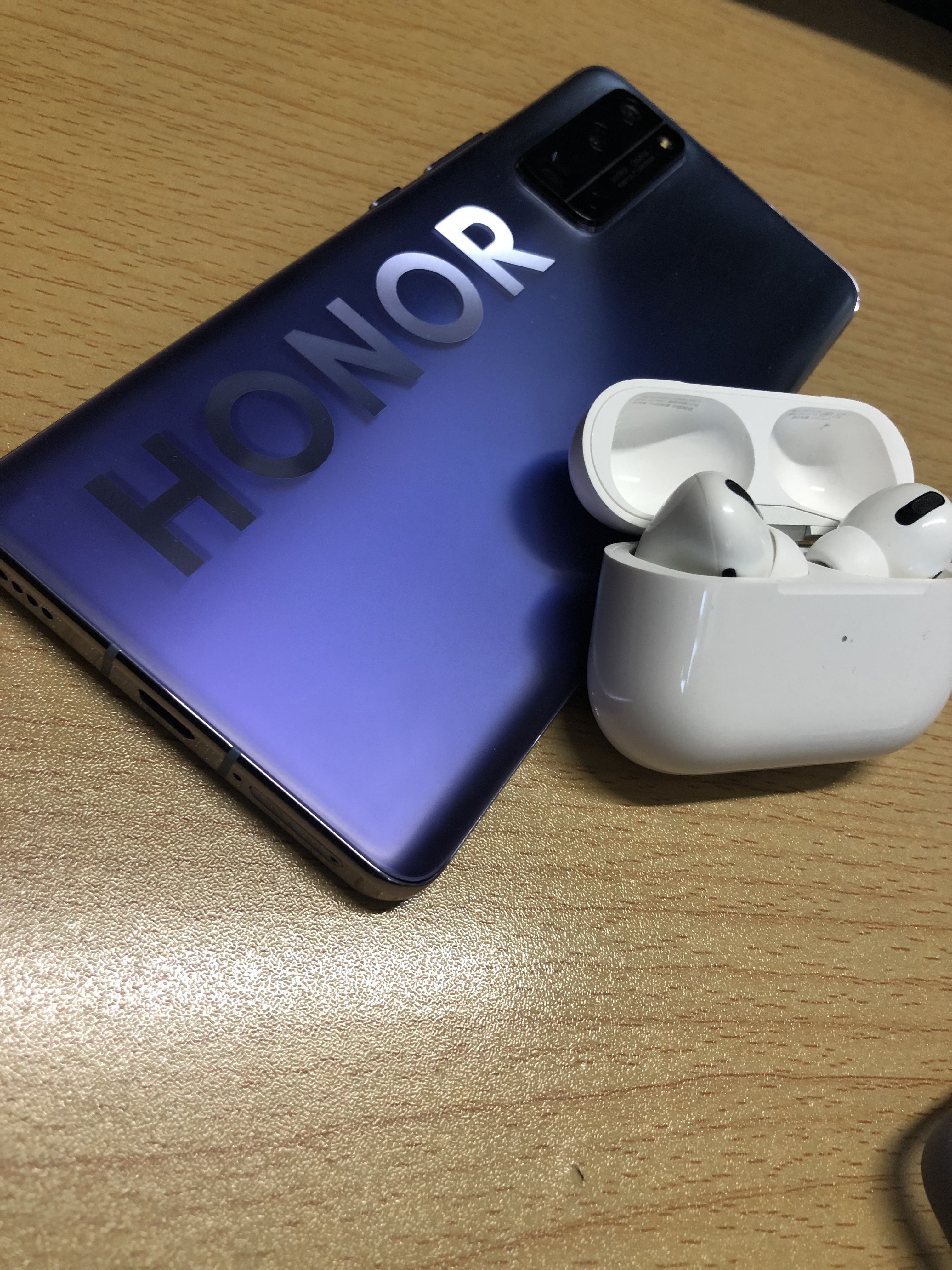 Air pods 苹果安卓双机体验