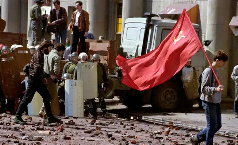 苏联解体后的15个国家，谁过得最好？一个不起眼的小国