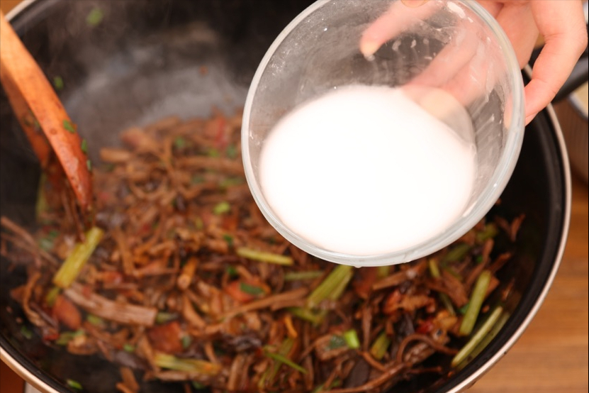 生粉的作用和用法(生粉和淀粉的区别)