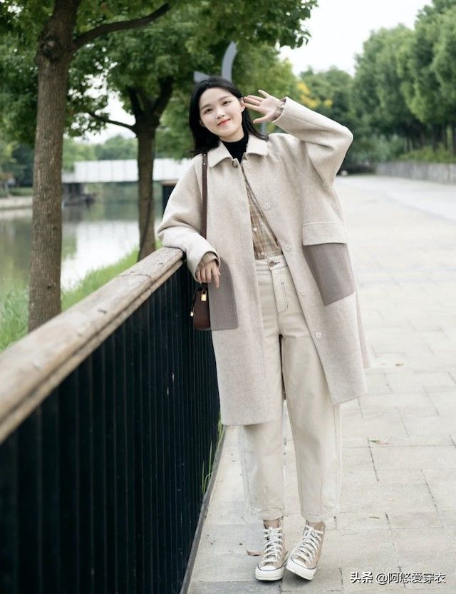 为什么你穿“杏色”很显土？那是你不会搭，最正确的配色指南送你