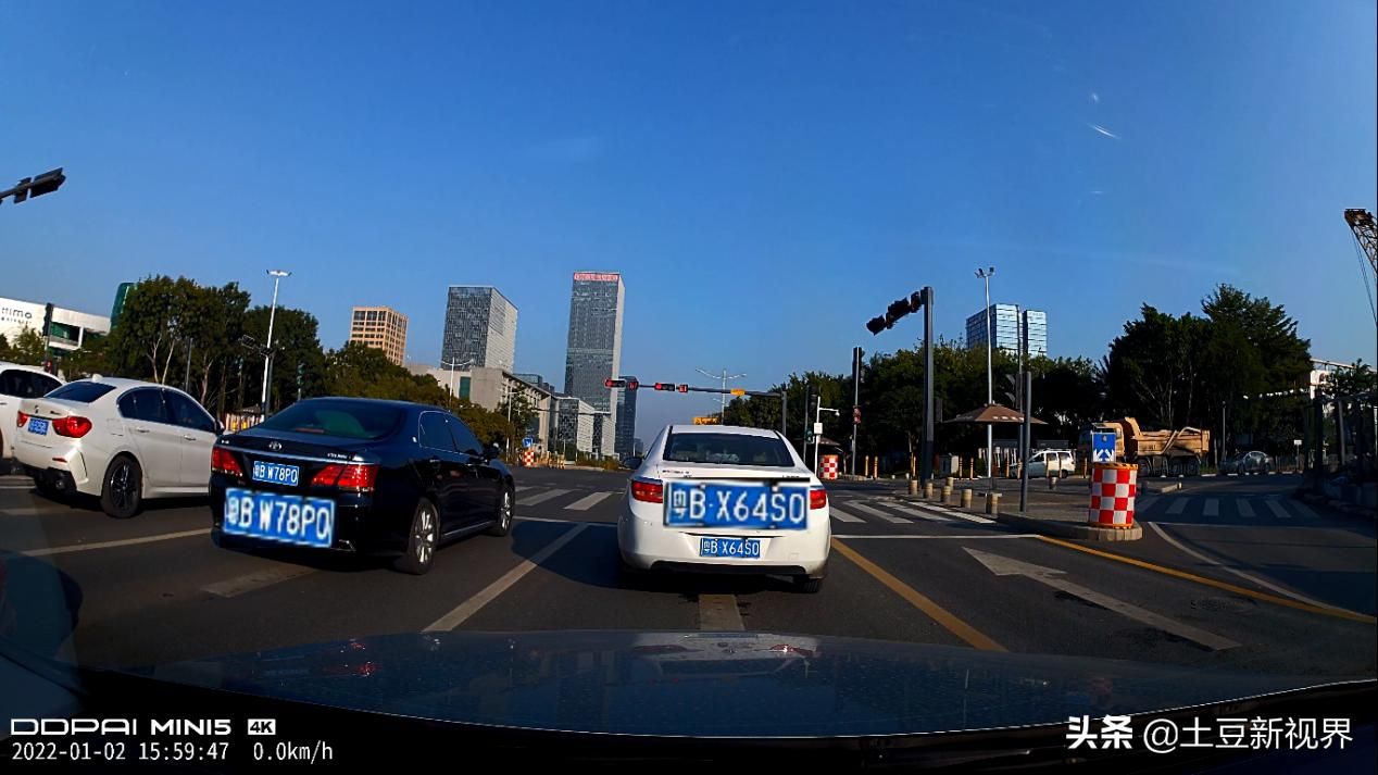2022年春节出行记录仪应该怎么选，三大行车记录仪品牌实测
