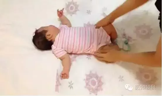 为什么都要给小婴儿裹襁褓？原来这么神奇！