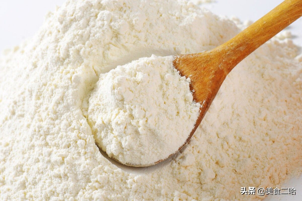 生粉是什么面粉吗(区别玉米淀粉澄粉生粉等其他淀粉)