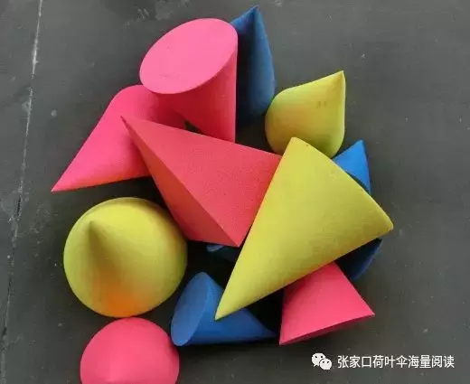 小学六年级数学难点讲解——圆锥表面积与体积