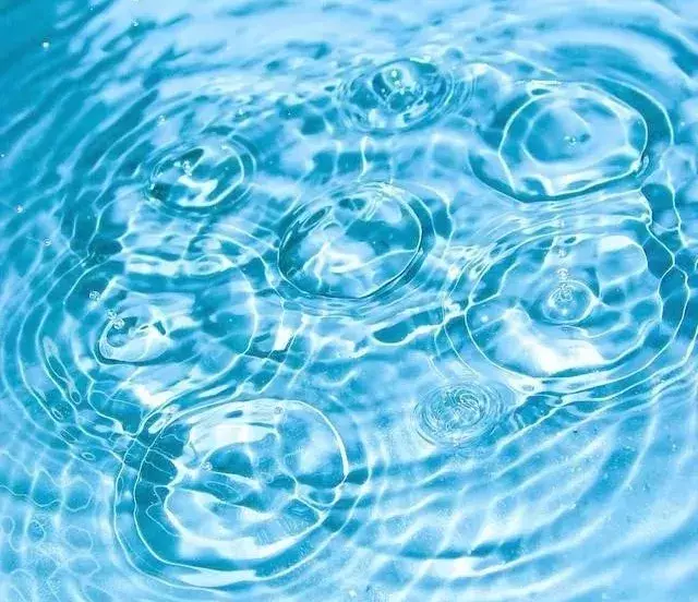 简析：水在4℃时密度最大的原理与水产养殖的关系