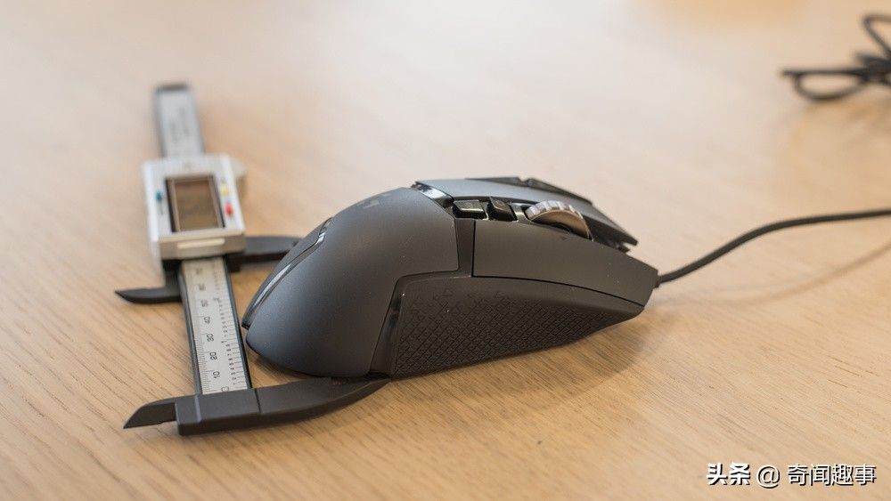 罗技 G502 HERO 鼠标评测（PDD售价 228性价比产品）