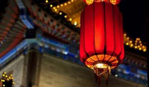 英语春节手抄报(介绍中国传统节日的英文小报)